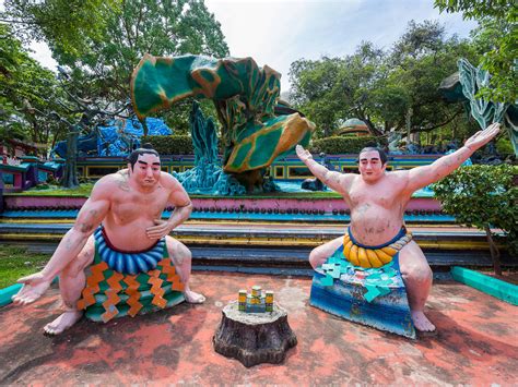 weird things in singapore